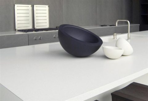 SM Quartz | Color: Vega