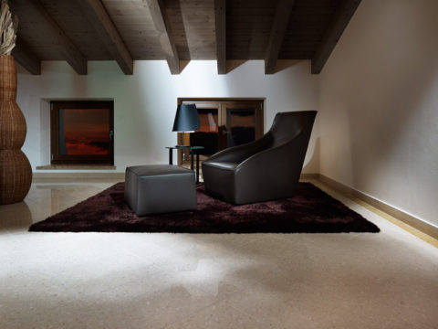 SM Marble | Color: Arabescato Bianco